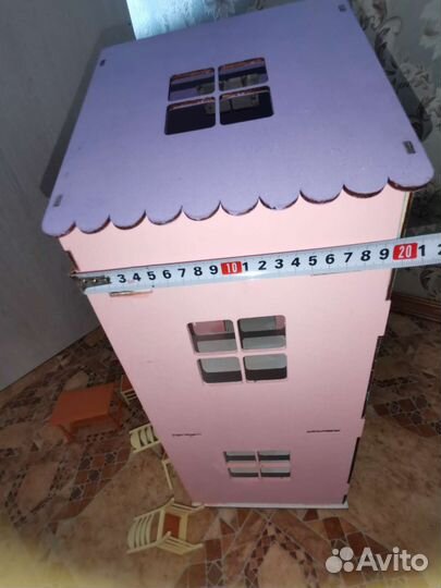 Домик кукольный