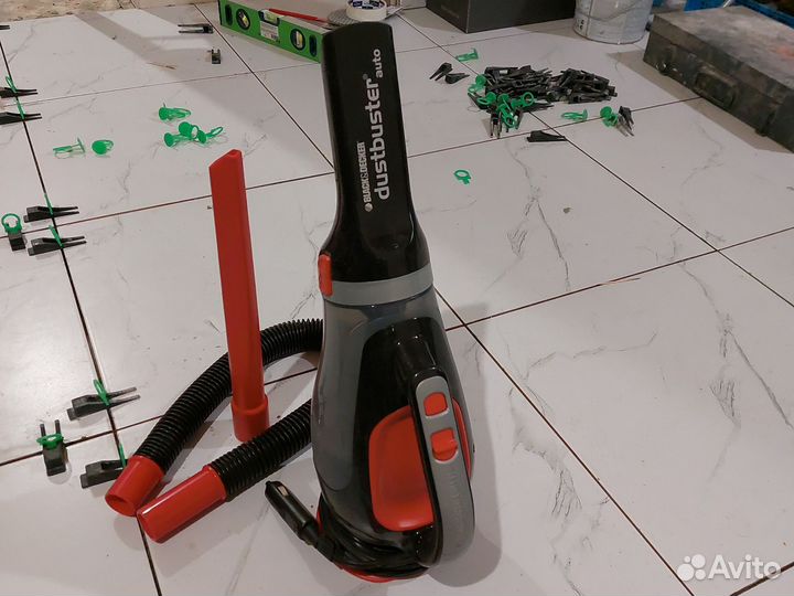 Автомобильный пылесос