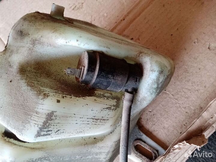 Бачок омывателя Фиат Альбеа