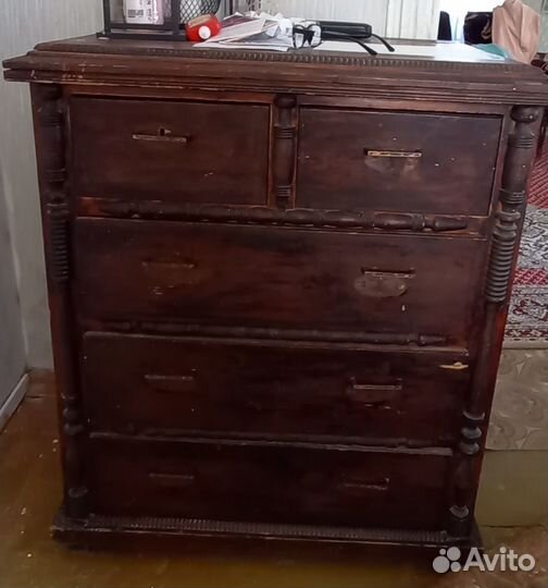 Антикварный комод