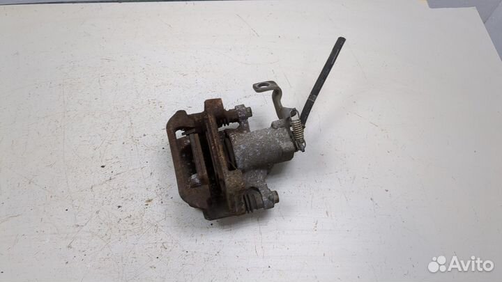 Суппорт левый задний киа Soul