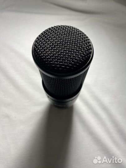 Конденсаторный микрофон AKG P120