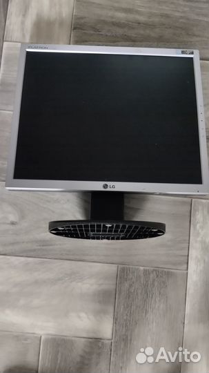 Монитор для компьютера бу