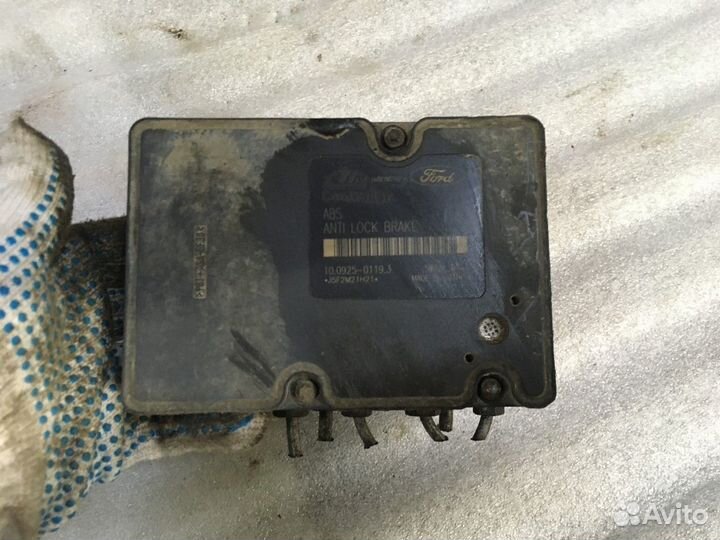 Блок ABS (насос) (Ford Focus USA)
