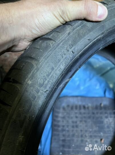 Goform Blue Win-UHP 275/30 R20 160K