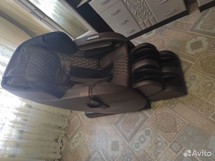 Массажное кресло