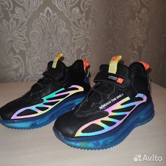 Кросовки reach