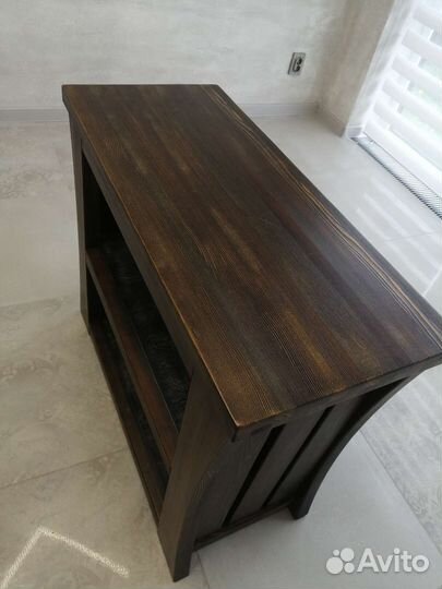 Тумба под телевизор массив