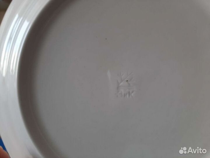 Тарелки 6 шт и разная посуда