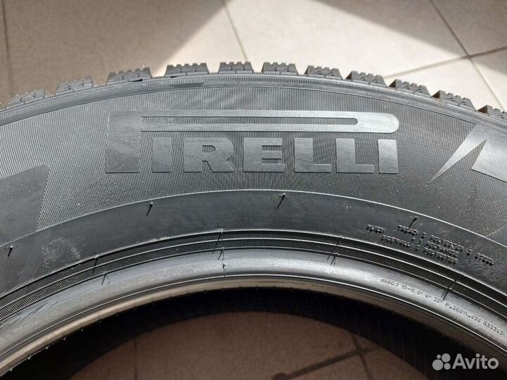 Pirelli Winter Ice Zero 245/60 R18 109H