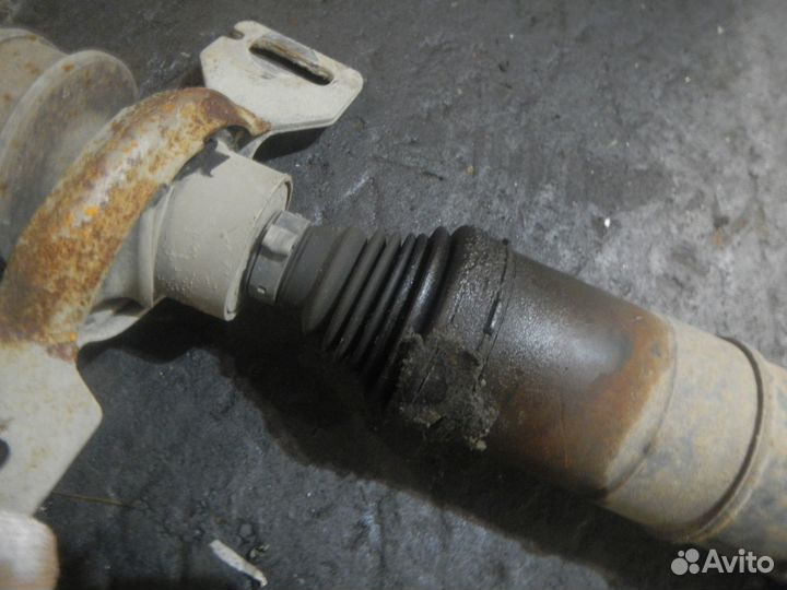 Вал карданный, Toyota Rav4