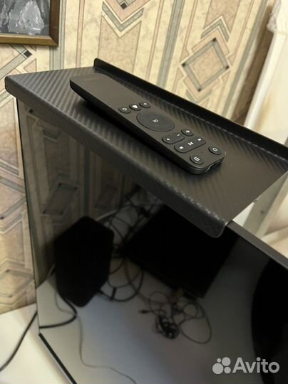 Полка для плоского телевизора