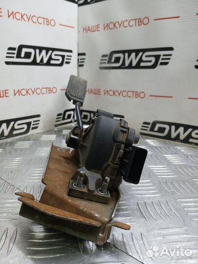 Педаль газа Nissan Primera P12 QG18DE