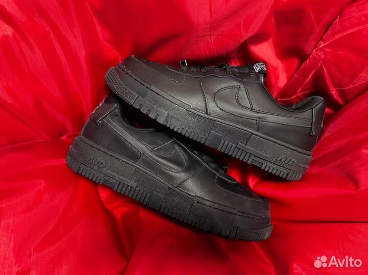 Кроссовки Nike Air Force 1 Pixel