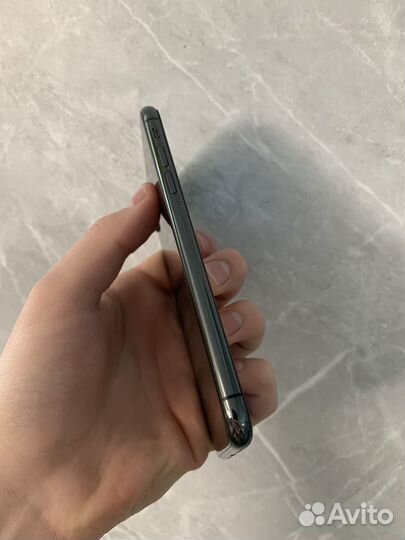 iPhone X, 64 ГБ