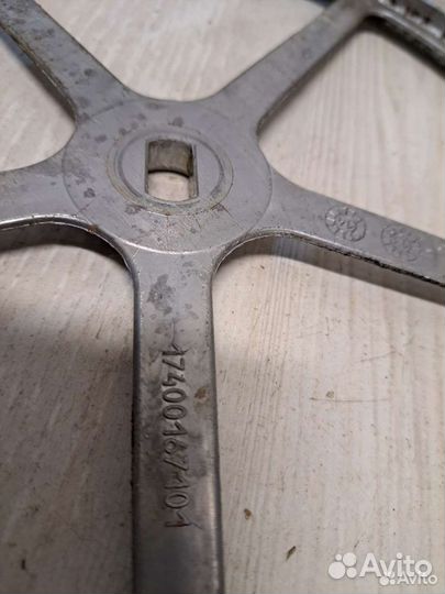 Шкив Барабана Indesit Ariston Whirlpool 1740016710