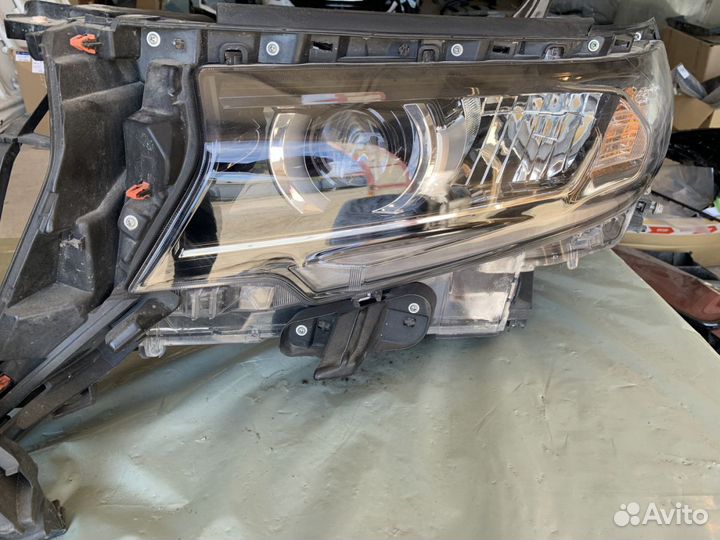 К-Т фар на Land Cruiser Prado 150 2018