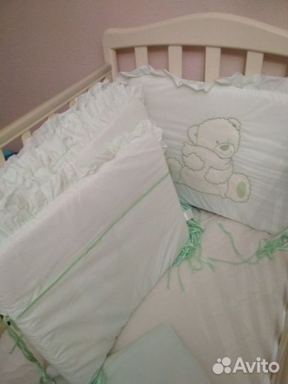 Бортики в кроватку