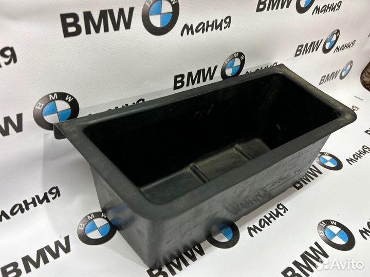 Пластик багажника Bmw 5 E39 M52B28TU 1999