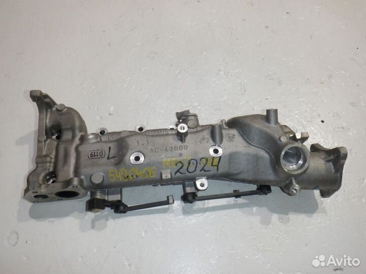 Впускной коллектор