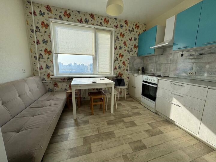 1-к. квартира, 40 м², 10/16 эт.