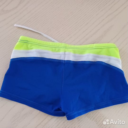 Плавки плавательные