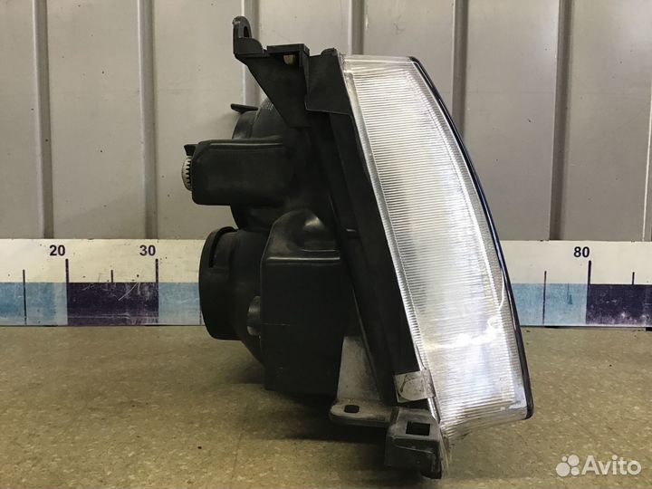 Фара левая Toyota Land Cruiser (100) 1998-2007