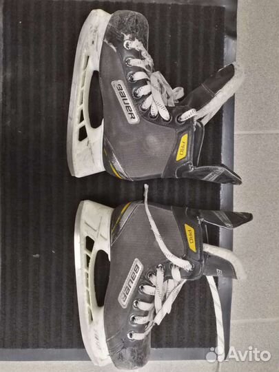 Хоккейные коньки bauer