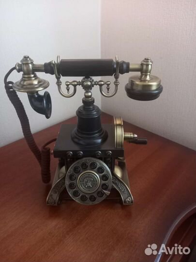 Старый телефон СССР