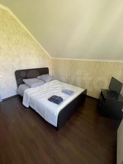 Комната 15 м², 2/2 эт.