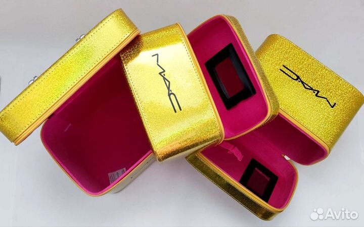 Набор чемоданчиков кейсов MAC для косметики