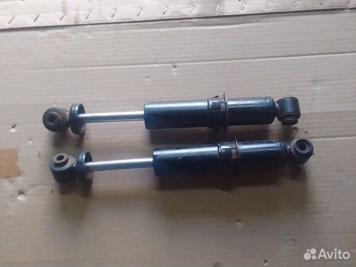 Амортизатор задний hyundai solaris
