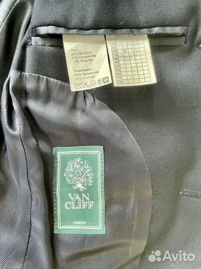 Пиджак Van cliff 128р. на мальчика темно-синий