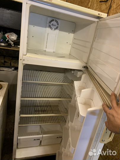 Холодильник