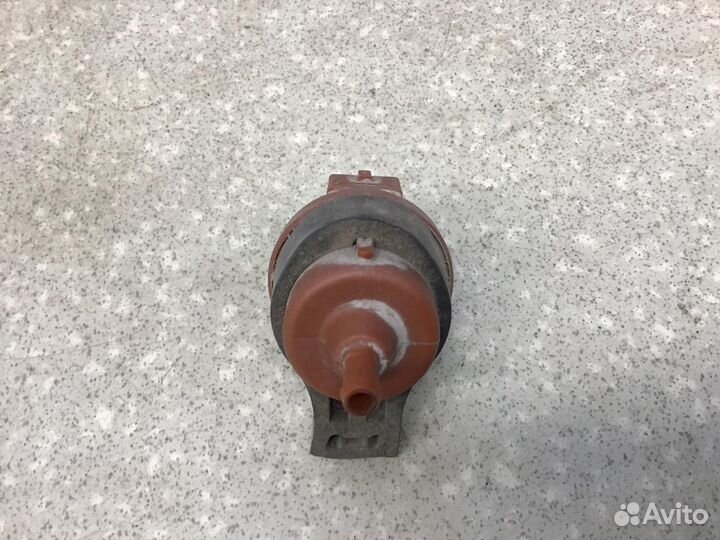 Клапан вентиляции топливного бака Peugeot 206 1998