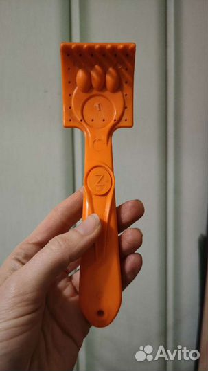 Щетки для котов