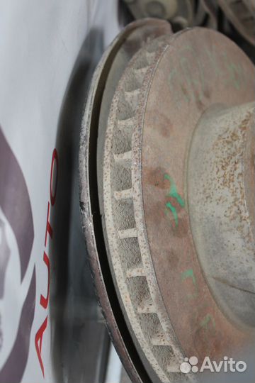 Передние ступицы Jaguar XJ X300