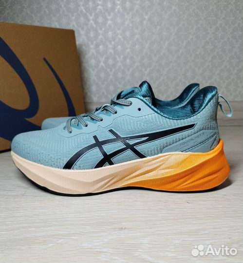 Кроссовки Asics