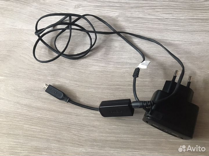 Зарядное устройство Nokia
