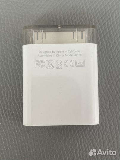 Адаптер Apple A1358 USB to 30pin