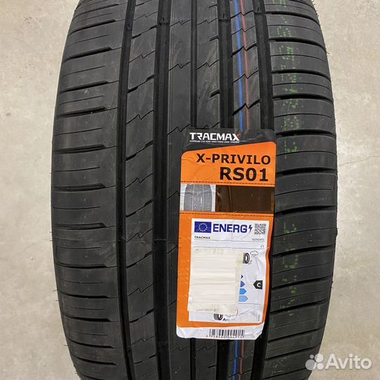 Tracmax X-Privilo RS01+ 305/40 R20 Y
