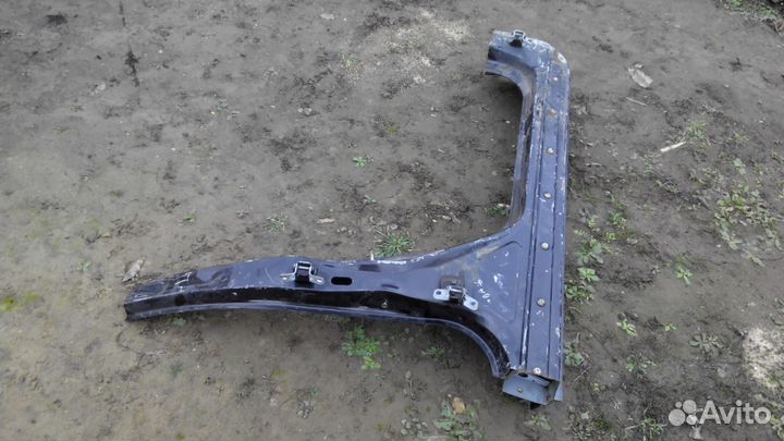 Мазда 6 gh правая средняя стойка 2009 В наличие