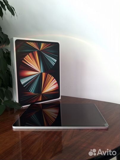 iPad pro 12.9 m1 2023 128gb