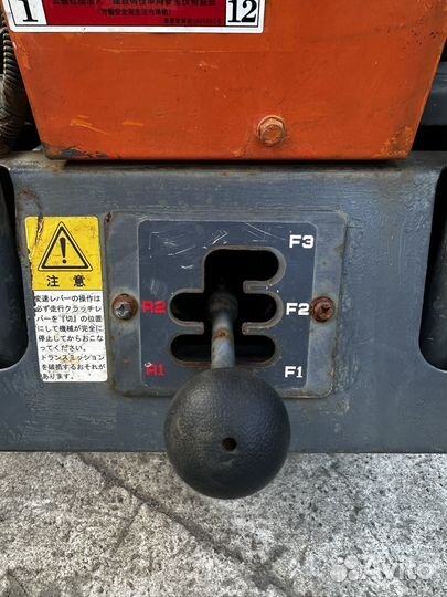 Строительная самосвальная гусиничная телега