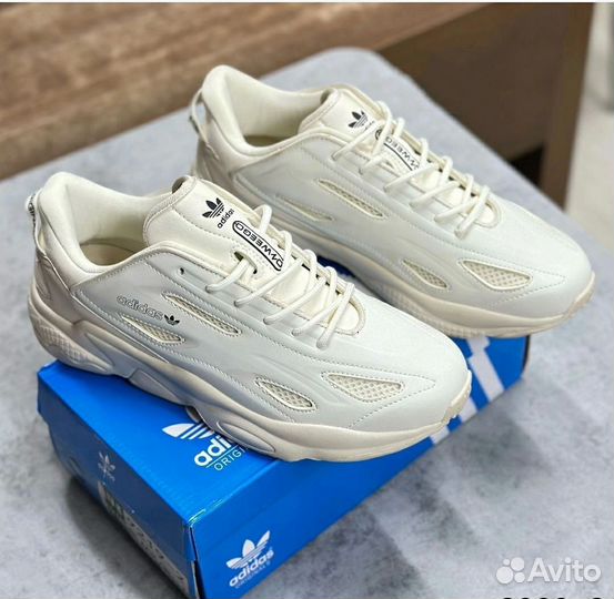 Кроссовки adidas