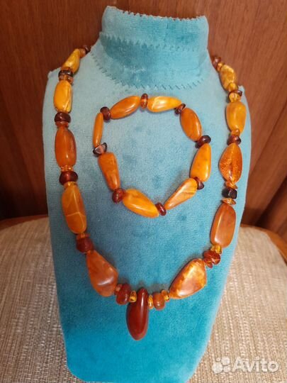 Комплект бусы и браслет