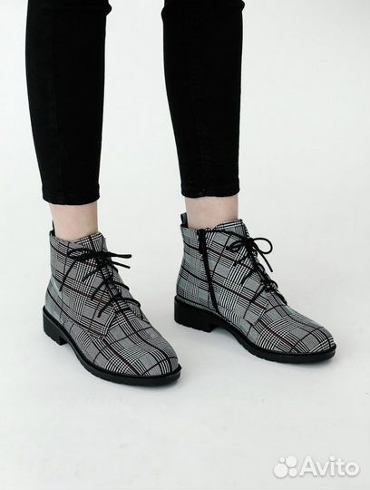 Новые ботинки