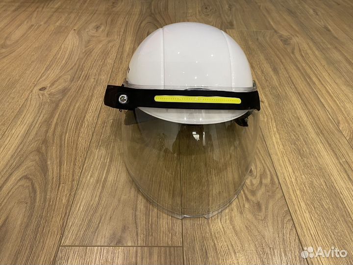 Шлем открытый