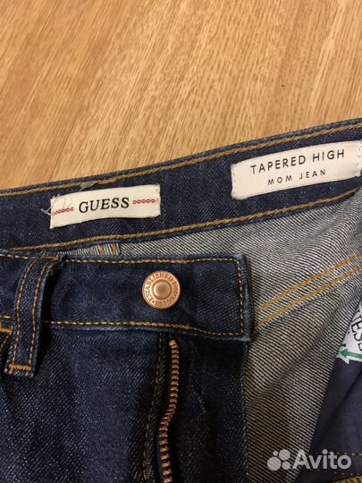 Джинсы женские guess