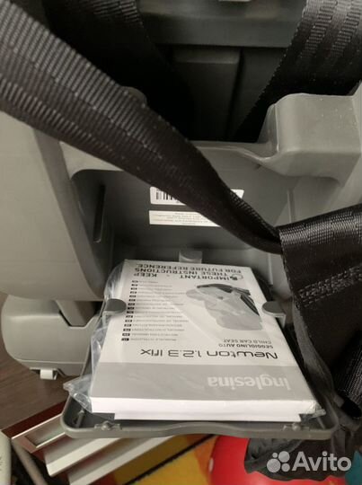 Автокресло Inglesina Newton ifix группа 1-2-3 (9-3